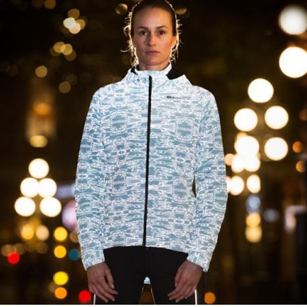 SUGOI TOP OF THE LINE HIGH VISIBILITY HOODED RUN JACKET‎